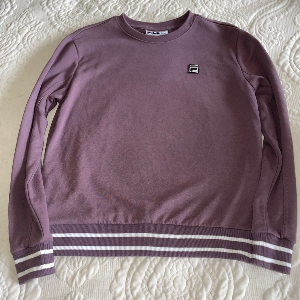 Fila sweatshirt, Size Medium